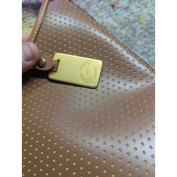 Dooney & Bourke Vintage Cabrio Leather Chestnut Tan Hobo Purse Shoulder Bag - Picture 2 of 7